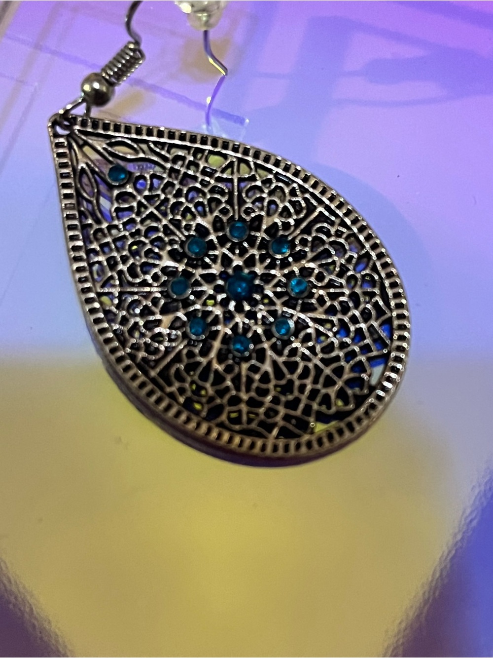 Source Unknown Silver Filigree Teardrop Earrings with Blue Accents